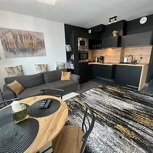 Wake Up To Baltic Views Aon Just Minutes From Apartament