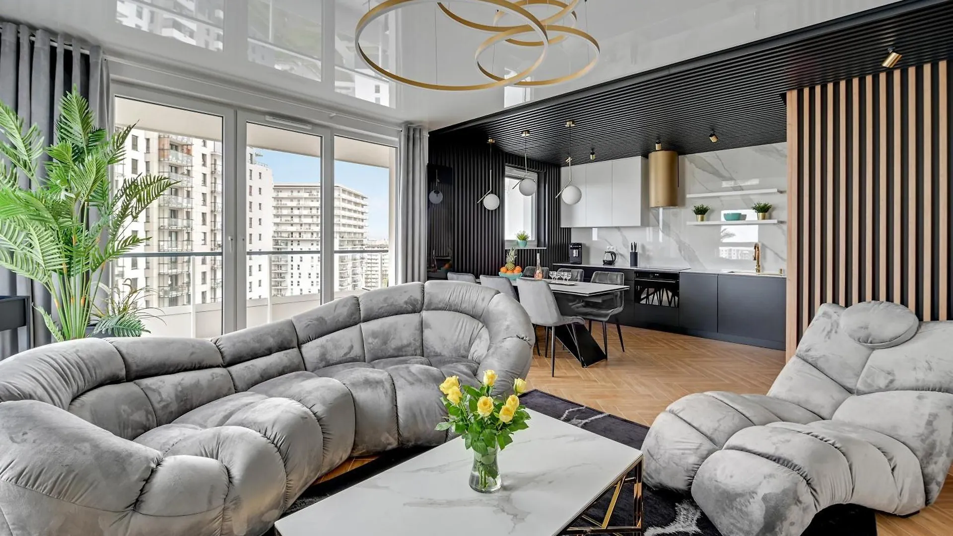 Luxury Voyager - Sea View Apartment Gdansk